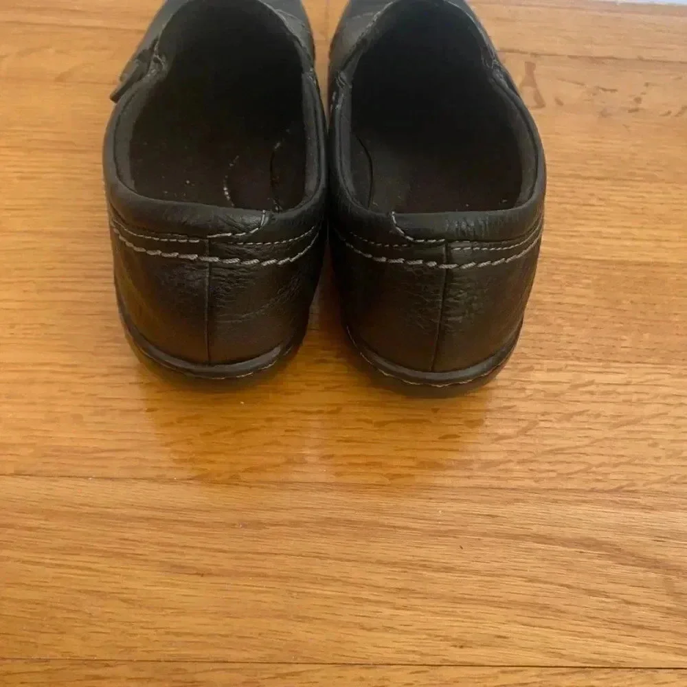 Clarks Black Pebbled Leather Slip Ons